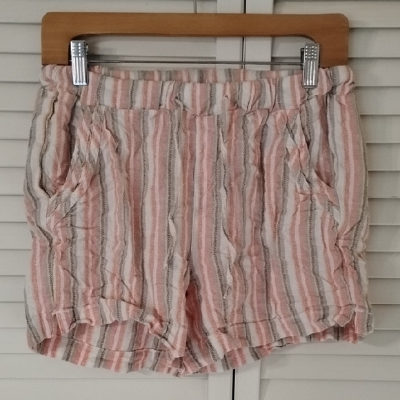 Briggs New York Pants - Briggs New York Pink and White Striped High Waist Shorts